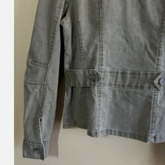 Liquid X Women's Military Army Green Cargo Pockets Jean Jacket Size Medium - Picture 12 of 12
